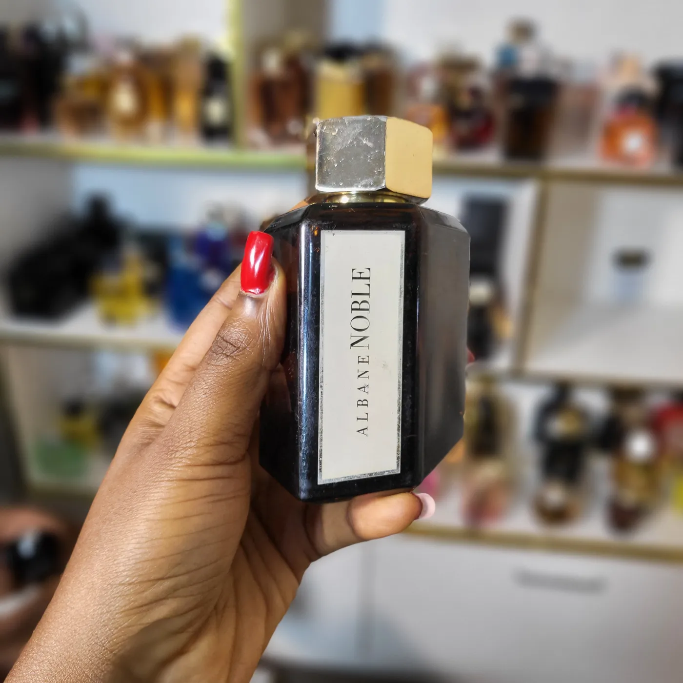 Albane Noble Eau de Parfum bottle