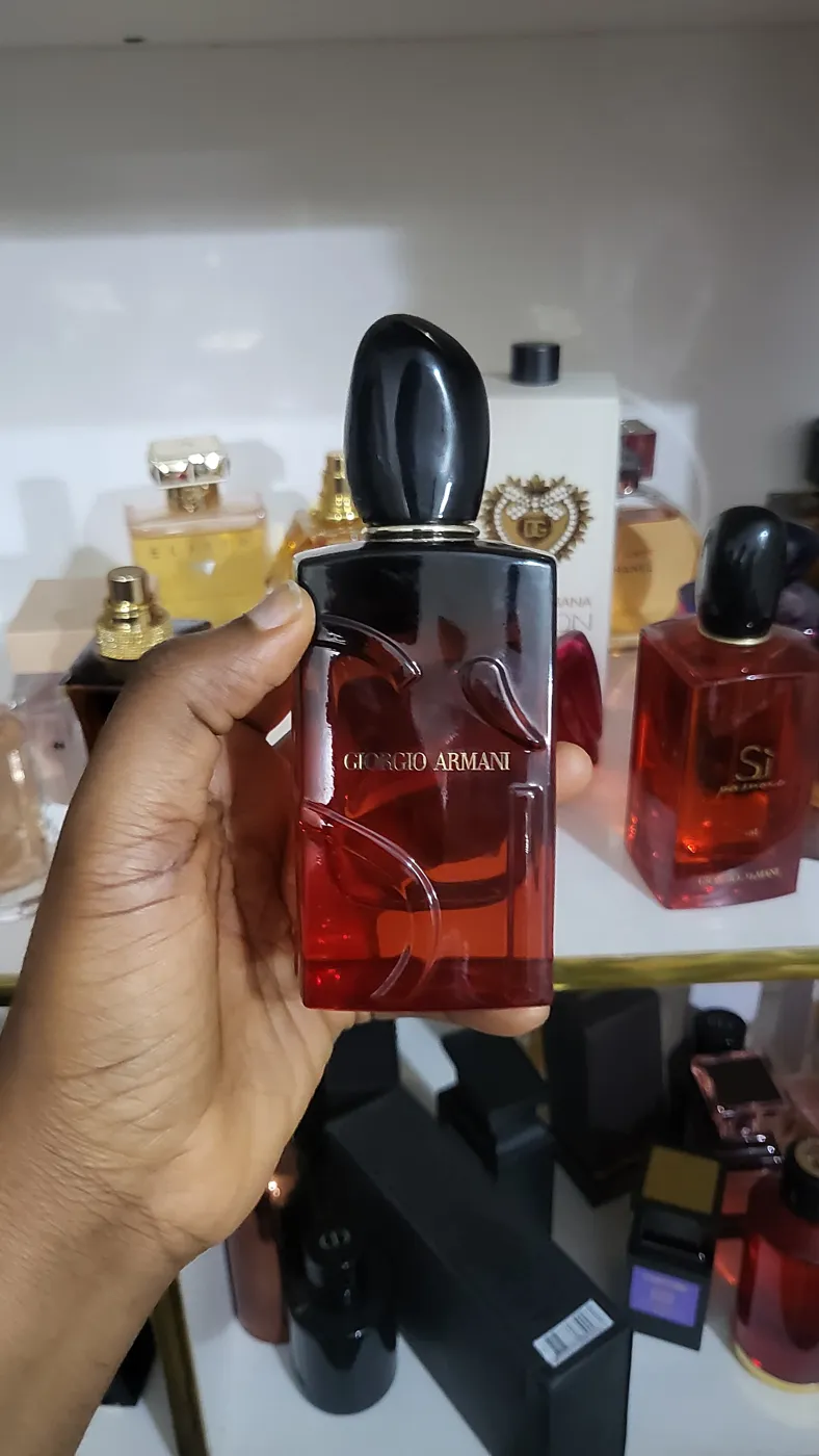 Giorgio Armani Sì Passione — photo 1 of 1