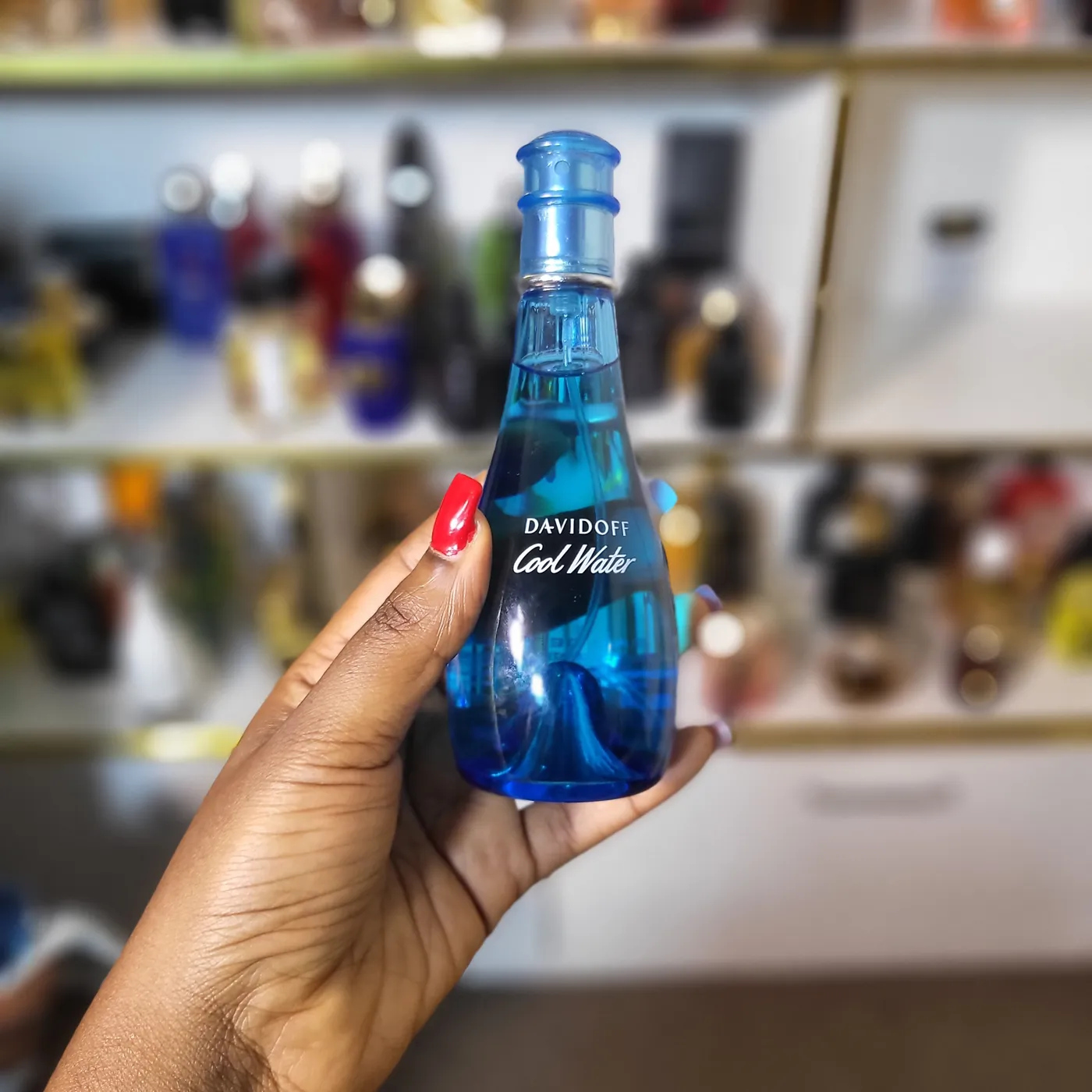 Davidoff Cool Water Woman Eau de Toilette bottle
