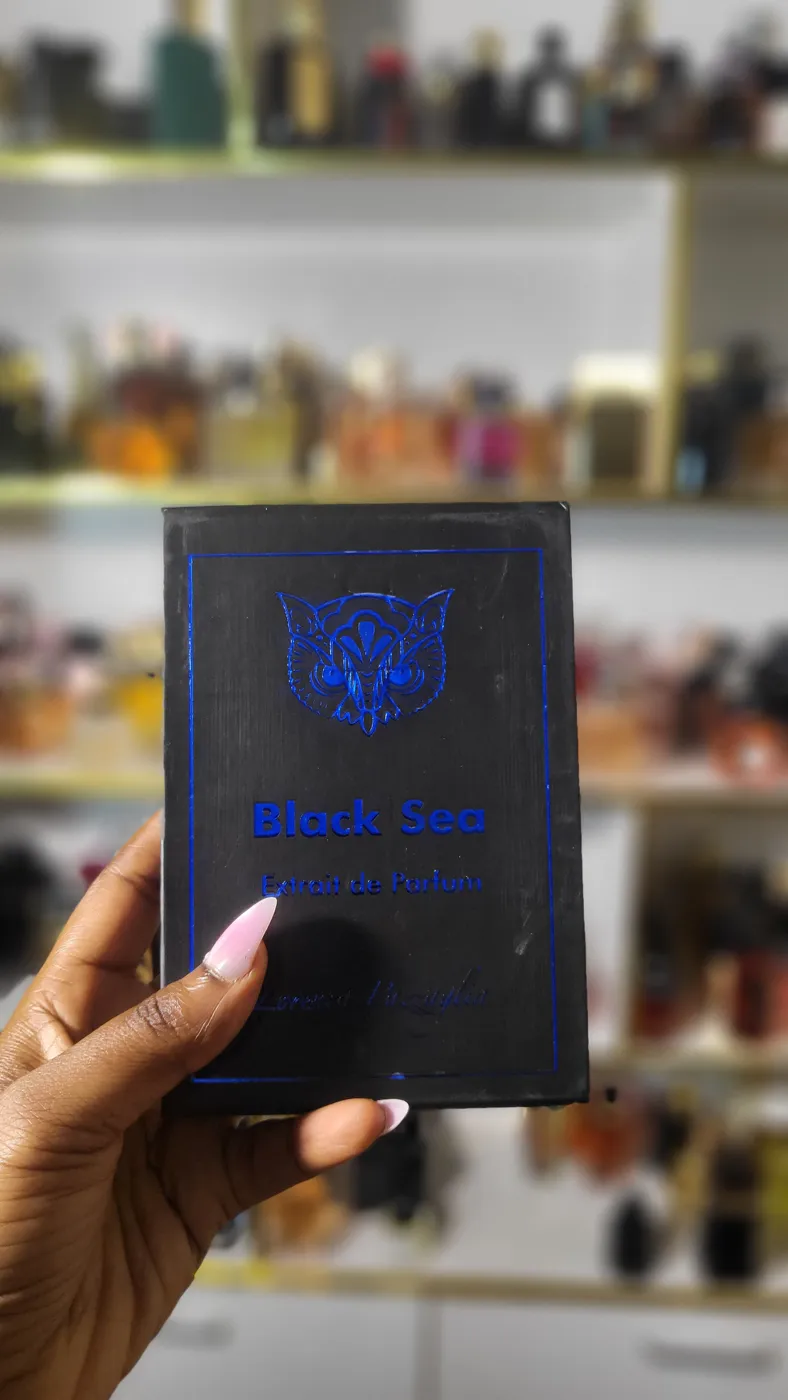 Lorenzo Pazzaglia Black Sea — photo 1 of 2